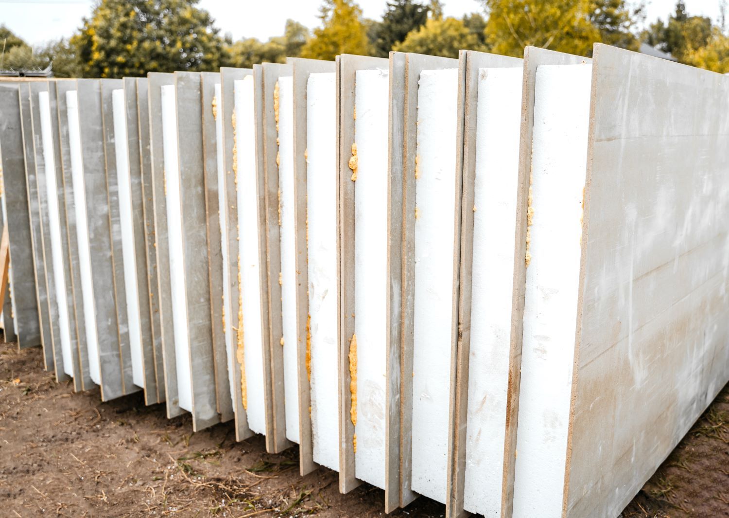 ผนัง precast